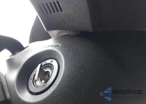 2009 Honda Fit Sport z USA, uszkodzony, nr VIN JHMGE87469S029719